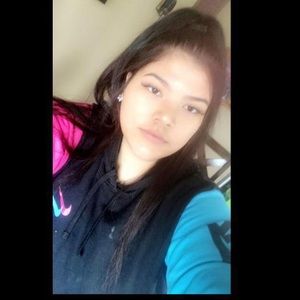 Meet your Posher, Violet